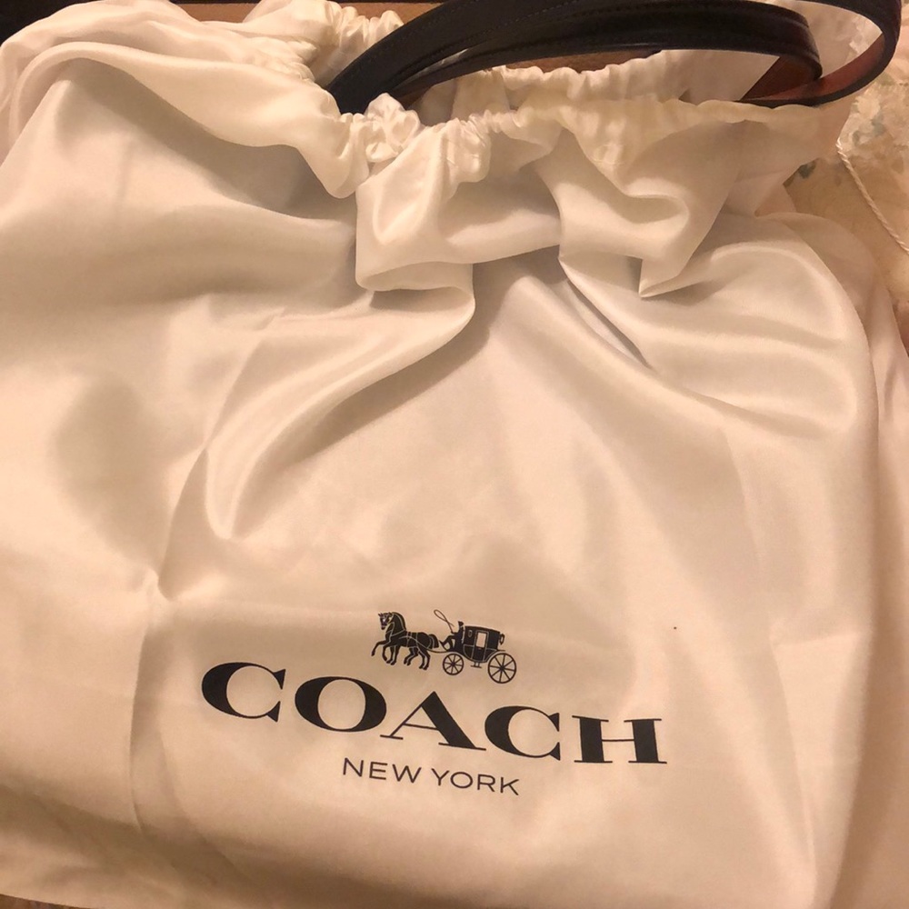 Beautiful Bag by Coach ( Original )